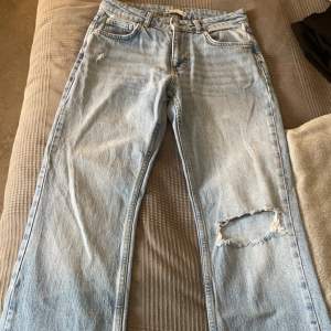 Superfina lågmidjade jeans från Gina, använd fåtal gånger💗