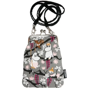 mumin väska  - löstagbart band så man kan använda den som allt från axelremsväska till myntpåse 🫶 den är i perfekt skick och säljs inte längre men nypris verkar vara runt 20 euro från den officiella hemsidan 🌸 laddar såklart upp med fri frakt vid önskemål 