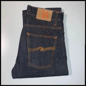 Nudie jeans - Säljer nu dessa nudie jeansen då de ej kommer till användning | Storlek W28 L32 | Endast testade skick 10/10 | nypris 2000💸 | Kom med prisförslag 😊