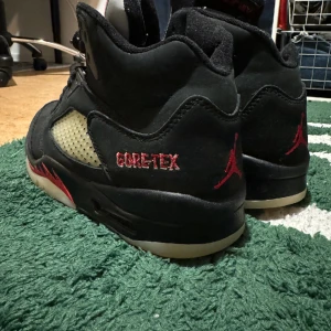 Air Jordan 5 Retro Gore Tex - Air Jordan 5 Retro Gore Tex 1800kr skriv i dm om ni har några frågor!😁