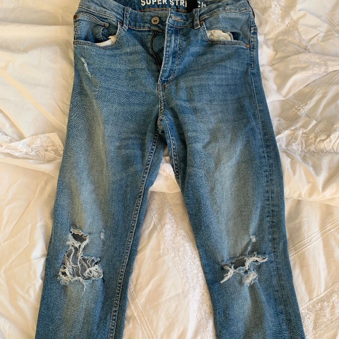 Slitna Jeans okänt märke