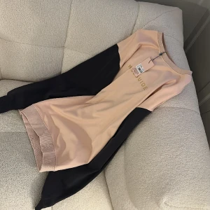 Tröja/klänning missguided lapp kvar - Helt ny klänning/ oversized tröja! Super cool 