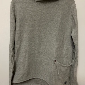 Tunn hoodie - Normal användning - Gott skick