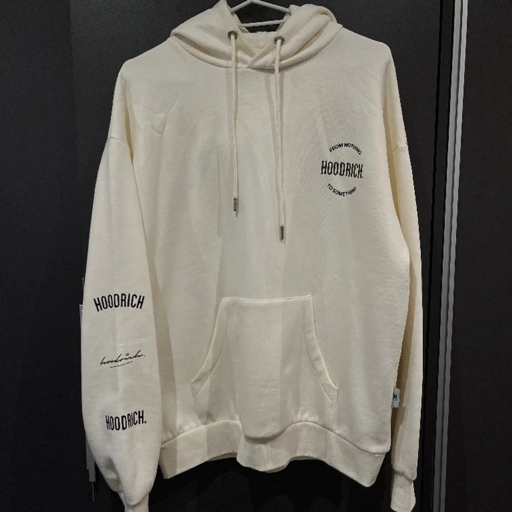 Hoodrich set, hoodie: Storlek XS Byxorna: Storlek S Aldrig använd . Hoodies.