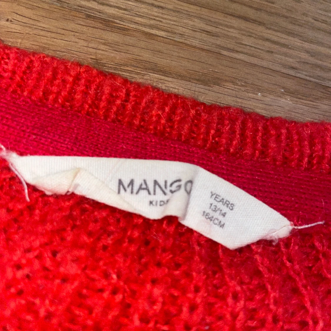 Röd stickad tröja - 90