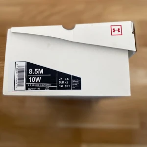 Under armour forge 96 - Helt nya i kartong! Pris går att diskutera vid snabb affär. 