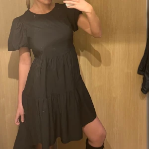 Klänning💓💓 - Svart kort klänning från Zara💓💓