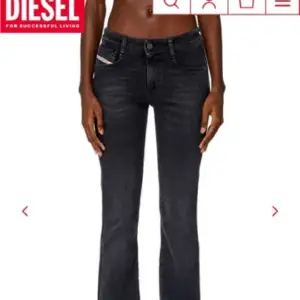 Jeans från Diesel, tyvärr lite stora på mig. Sitter som 38 ungefär. Köp gärna genom köp nu 