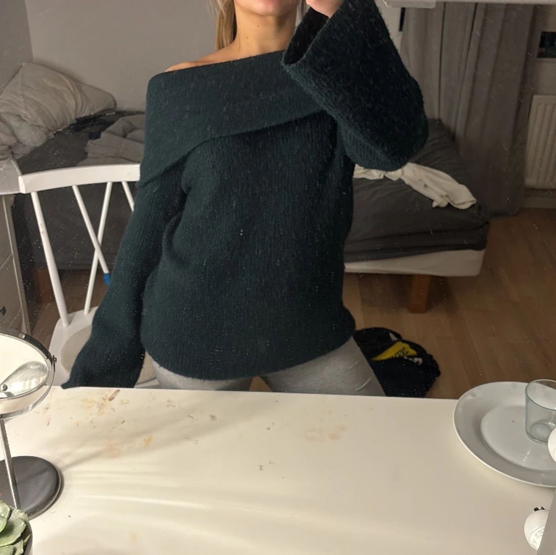 Off shoulder tröja - 90