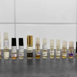 Olika parfym splittar/test Skriv för info och priser