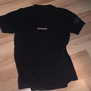 T shirt  - New black 