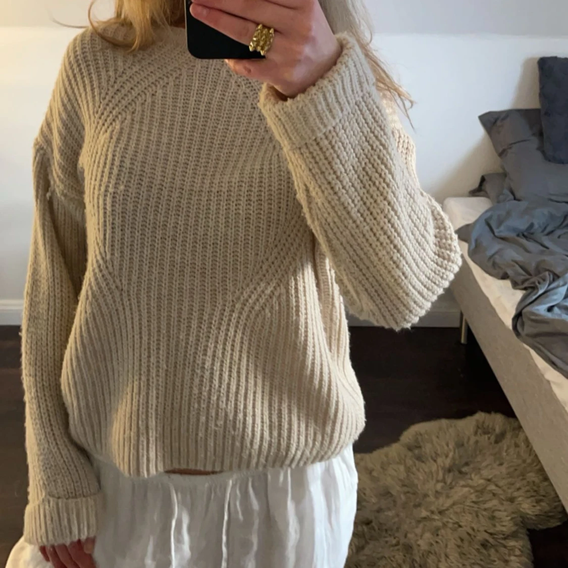 Mjuk mysig stickad tröja  - 90