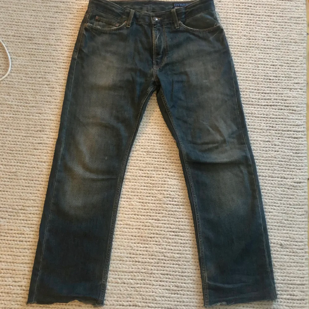 Jeans med väldigt snyggt wash! . Jeans & Byxor.