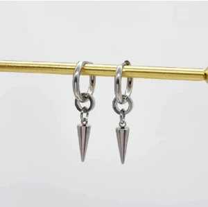 Handgjorda örhängen  - Handgjorda örhängen ●Material- rostfritt stål  ●Gjord i bra kvalitet 💎Örhängeskrokar -100% rostfritt stål . Nickel fri.☆☆☆Längd - 4cm, 1st-70kr eller paret 120kr 