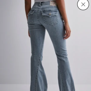 True Religion Jeans - Säljer mina helt nya oanvända true religion jeans då de inte passade 🌸