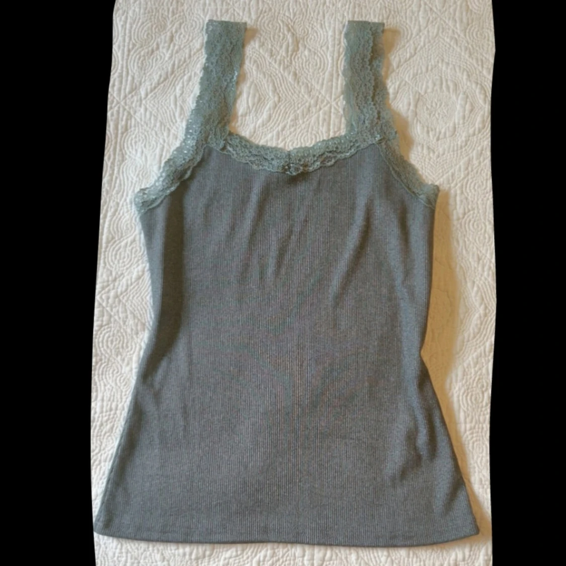 Gulligt grått linne 