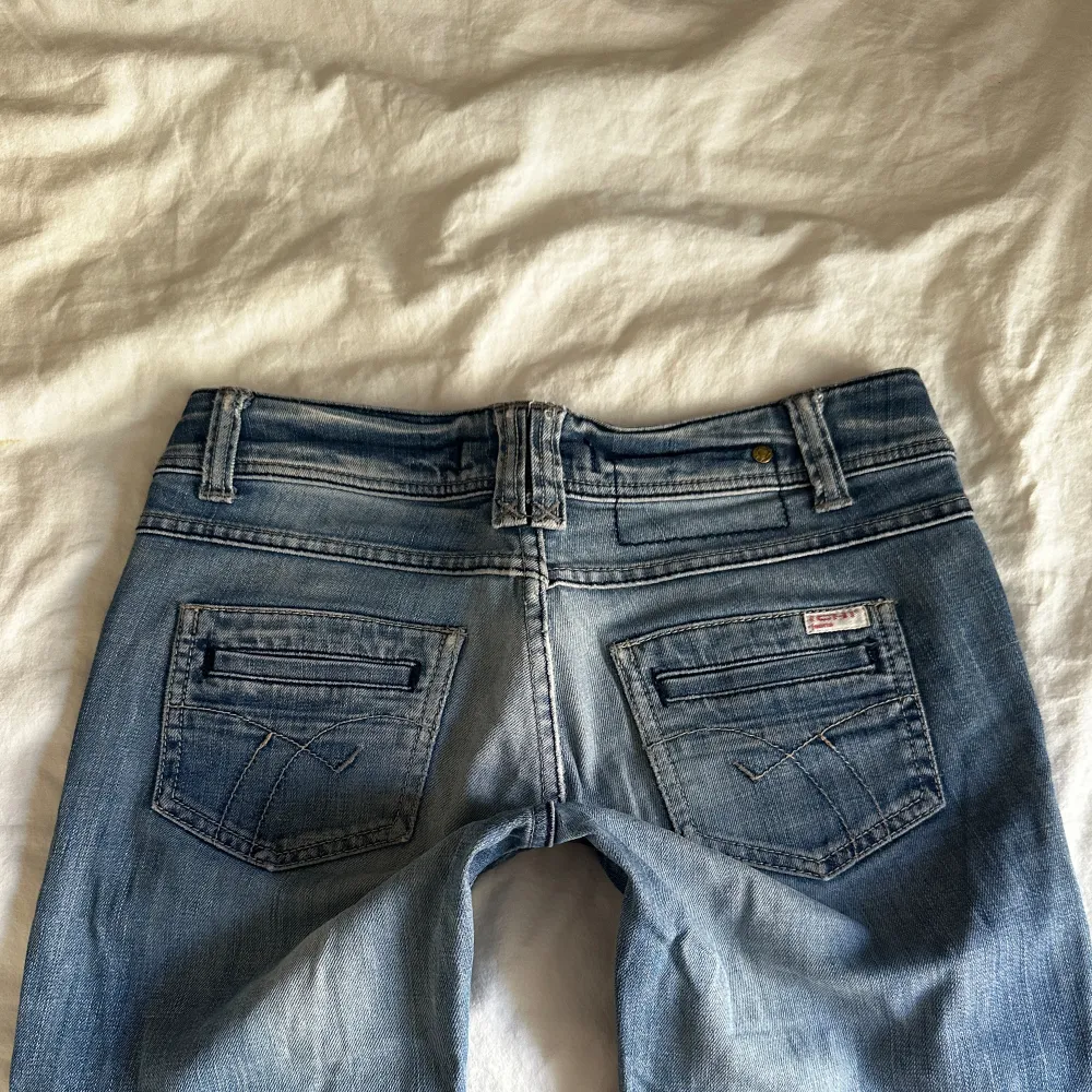 Vintage från Ichi💓midja 38 innerben 82 jae 165. Jeans & Byxor.
