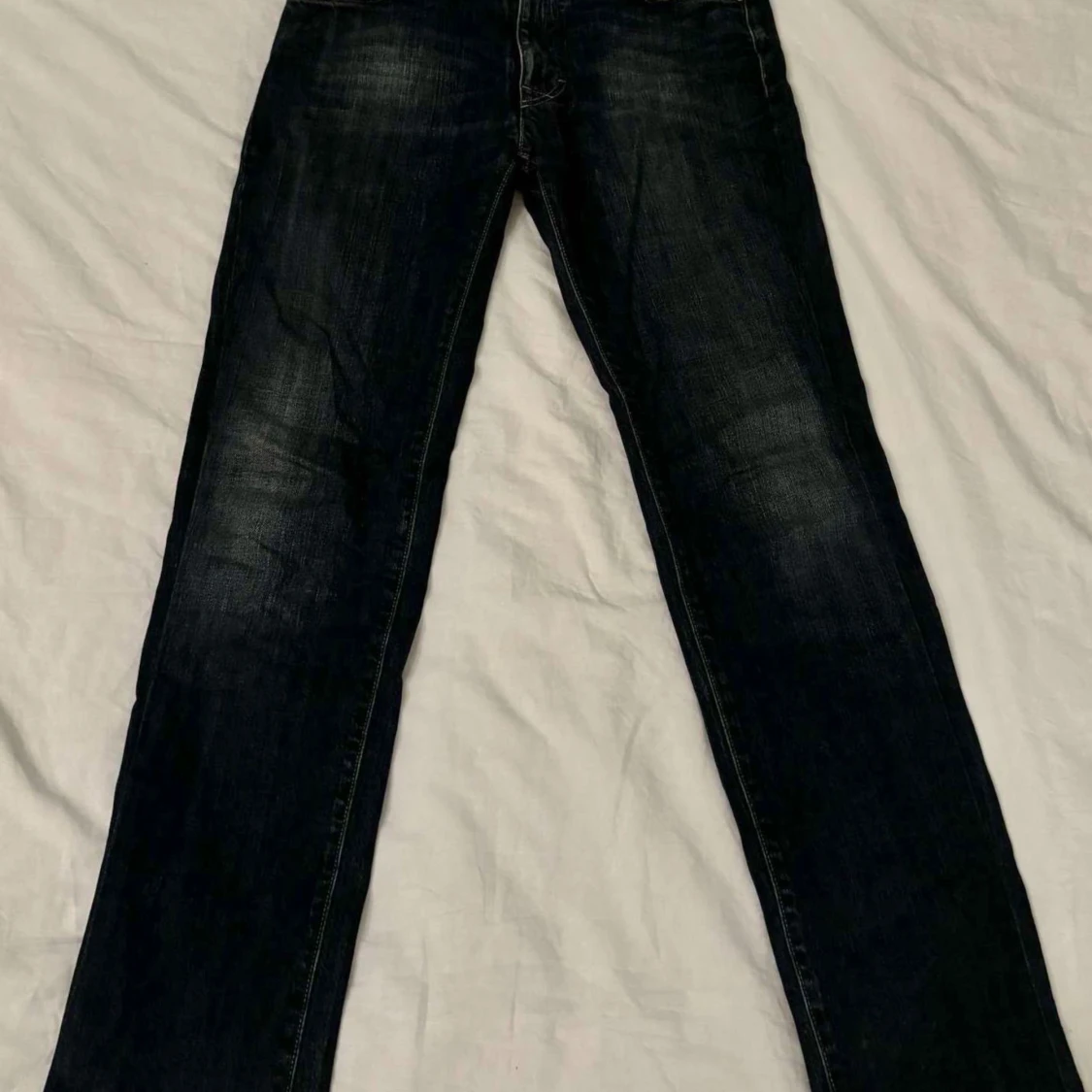 Hugo boss jeans    W30   L32