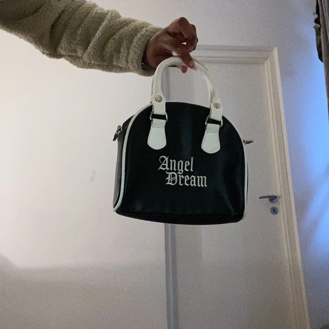 Prisvärd väska - 91