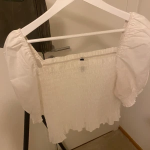 Gullig topp - Supersöt topp från hm❣️