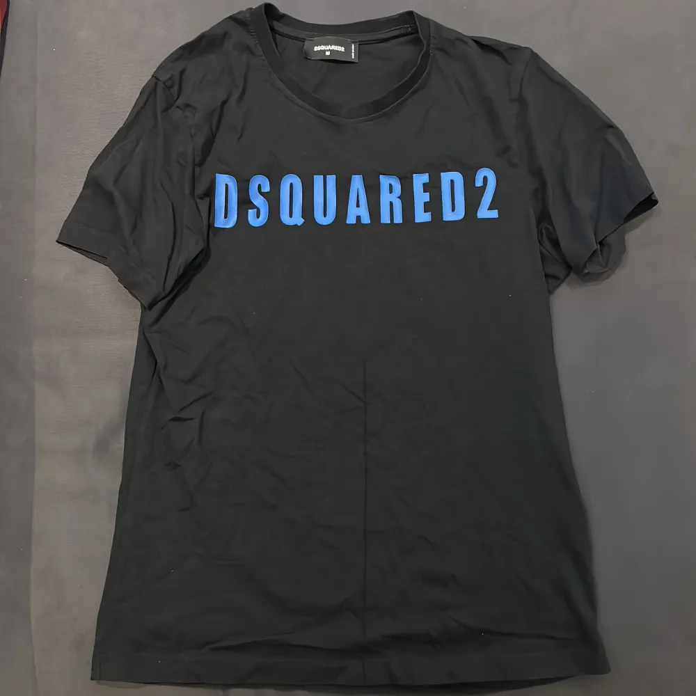 Dsquared2 T-shirt M. T-shirts.