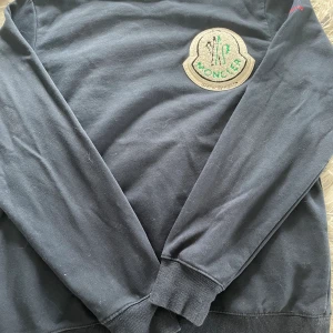 Moncler x Palm Angels collab - Moncler x Palm Angels sweatshirt.. I fint skick