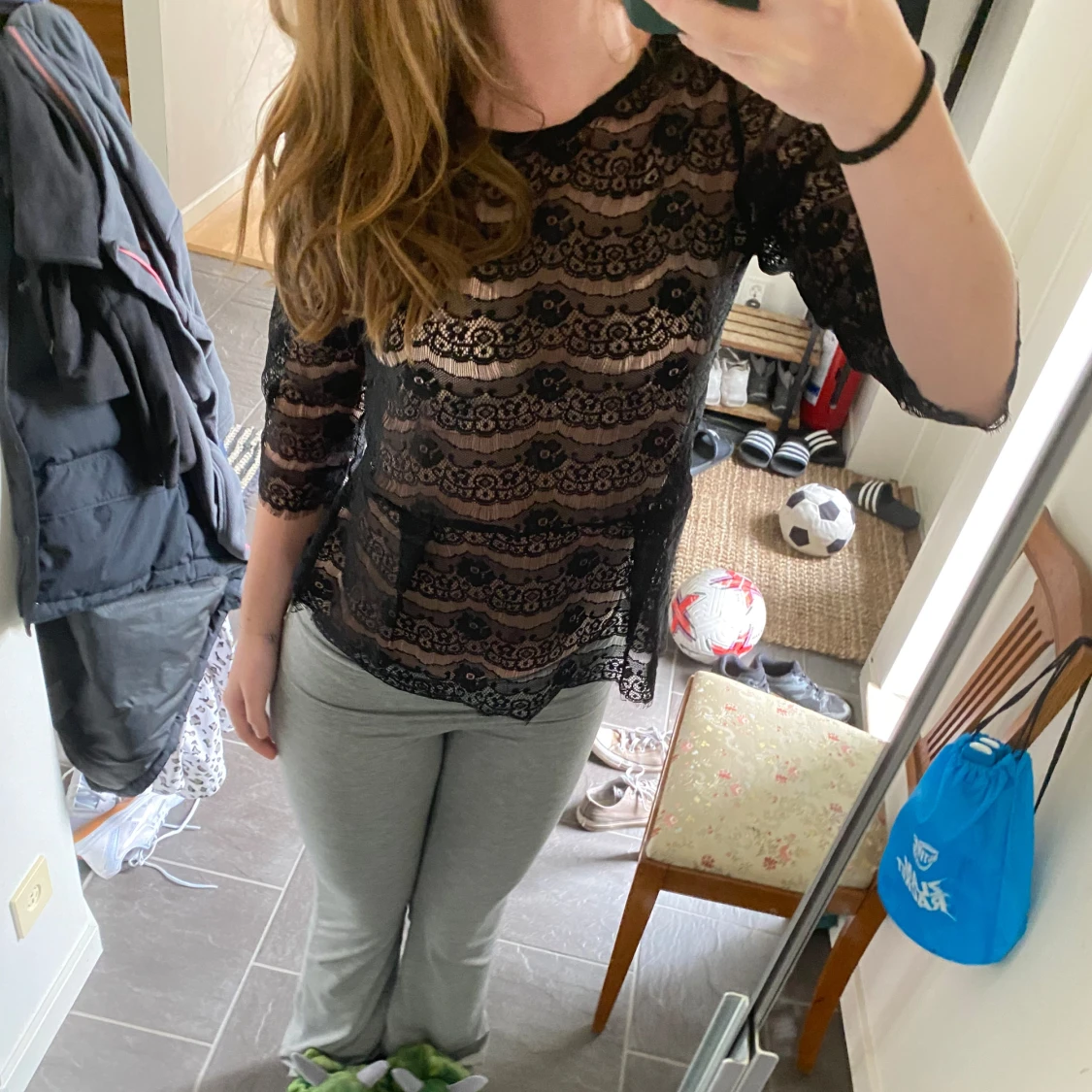 Fin svart spetströja ifrån Lindex!