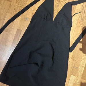 Klänning  - Jätte fin klänning från hm aldrig använd! 