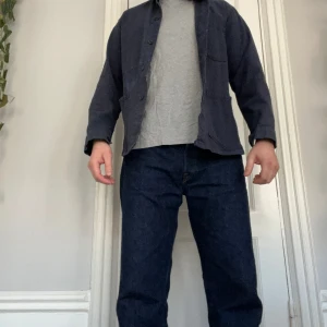 Fransk arbetarjacka från 70’  - Fransk arbetaejacka // French workwear ca 1970 med färgstänk. Passar small 