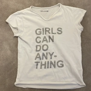 Zadig tröja  - Säljer min jättefina Zadig tröja som tyvärr har blivit förliten💗