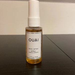 Wave spray från ouai  - Köpte fel så aldrig använt 