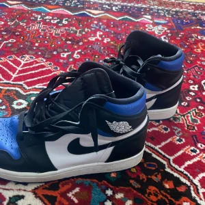 Jordans - Storlek 42