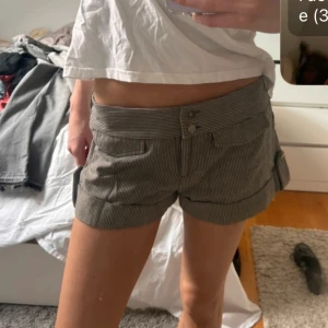 shorts lågmidjade  - lågmidjade shorts