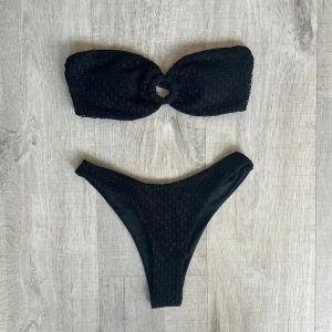 Svart bikini  - Säljer denna svarta bikini i stl S. Aldrig använd 
