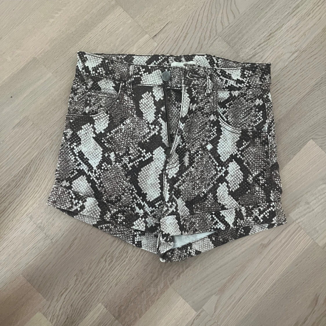 Kort shorts 3 stycken  - 91