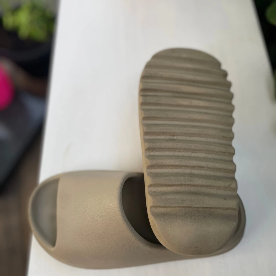 Yezzy slides bone - 90