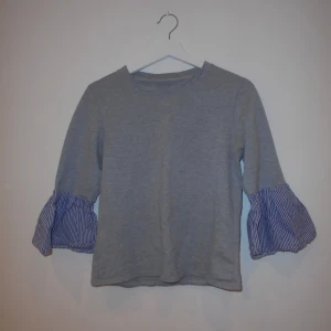 Tröja - En fin tröja i bra skick. 