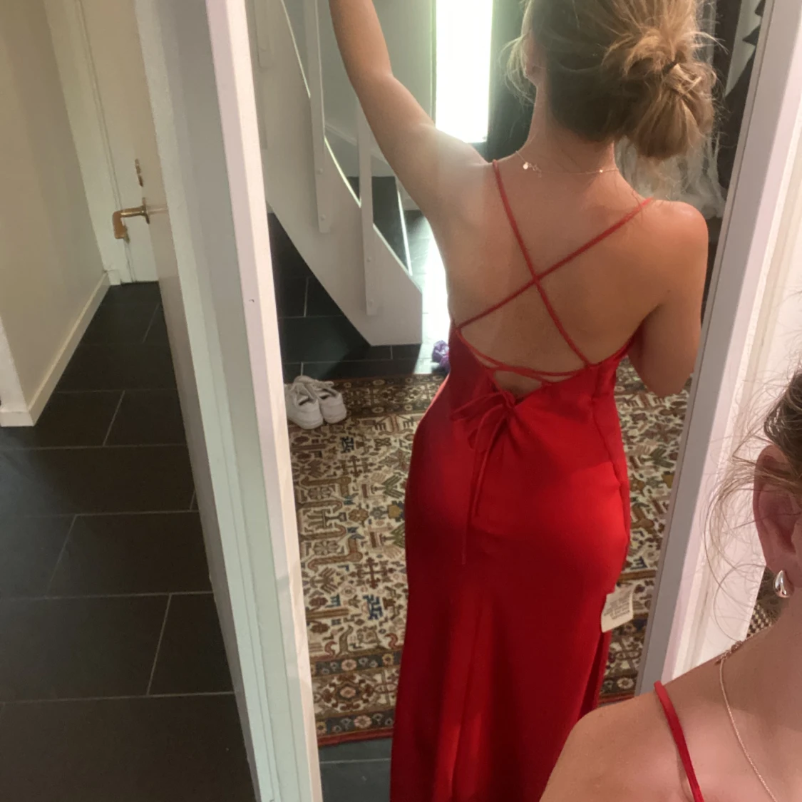 Röd satinklänning - 90