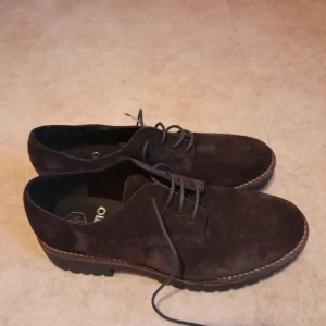 Skor - Nya brun mocka skor strl.36 ,pris 80kr + frakt 69kr