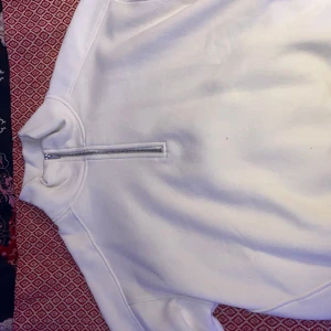 Hoodie - Hoddie från lager 157, storlek S, använd 1 gång, fint skick