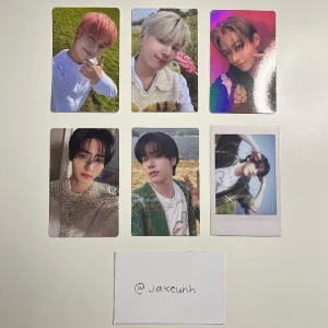 Enhypen photocards  - Någon snälla köp är i behov av pengar 😭🙏🏼🙏🏼 Allt är i mint skick! Frakt blir 23kr. Fråga om priser! Allt från 60kr - 70kr. Niki + Jake pola är ej tillgängliga längre!