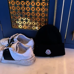 Äkta Moncler mossa  - Slick 10/10
