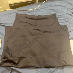 Svart lång kjol - Svart lång twist & tango kjol Traningsmaterial Inga defekter