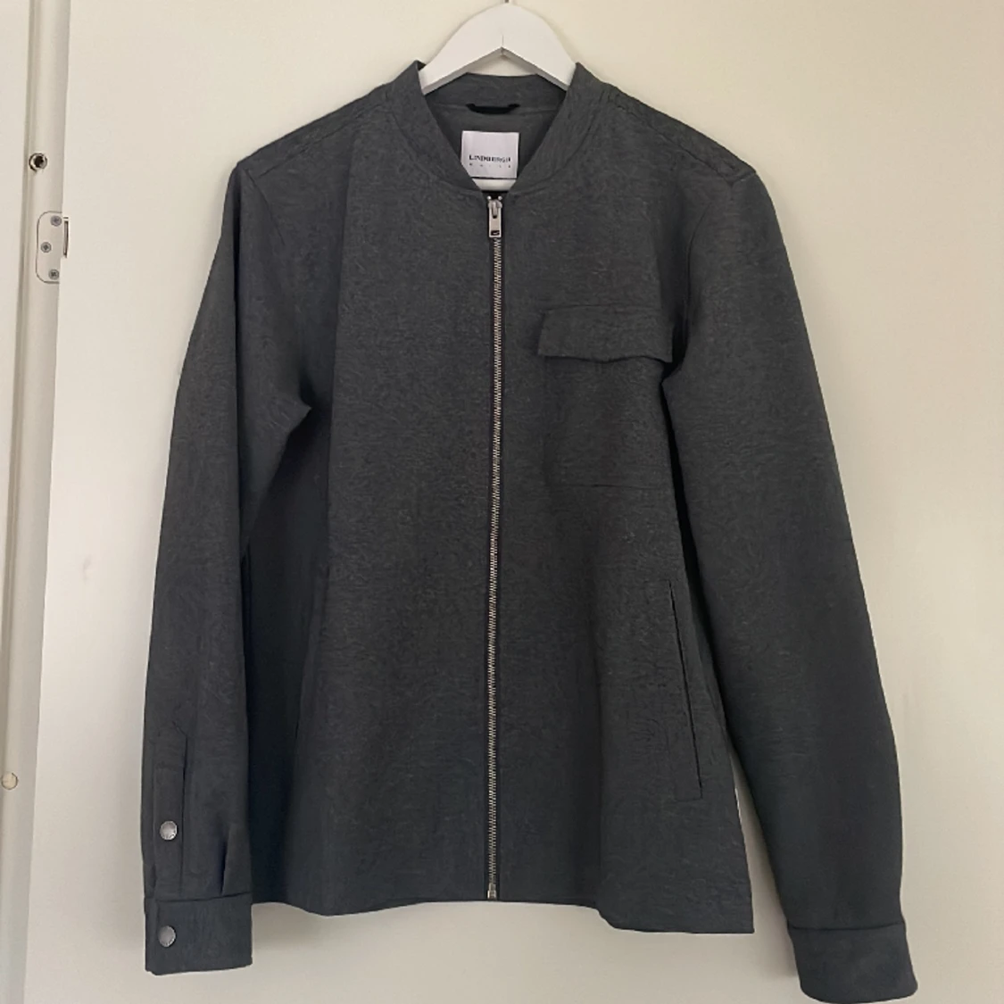 Tunn jacka från LINDBERGH