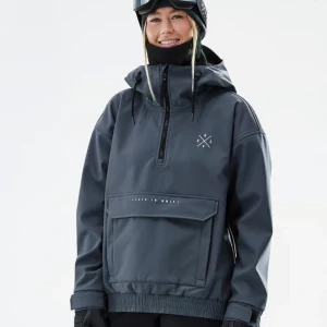 Dope jacka - Har inte fler egna bilder, men kan fixa vid önskan. Har använts vid en skidsemester så inga skador vad jag kan minnas!❤️