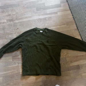 Polar green thermal brand new (size M) - Brand new doesn’t fit me
