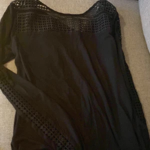 Tröja - Assnygg tröja som passar någon med storlek s-m🤩