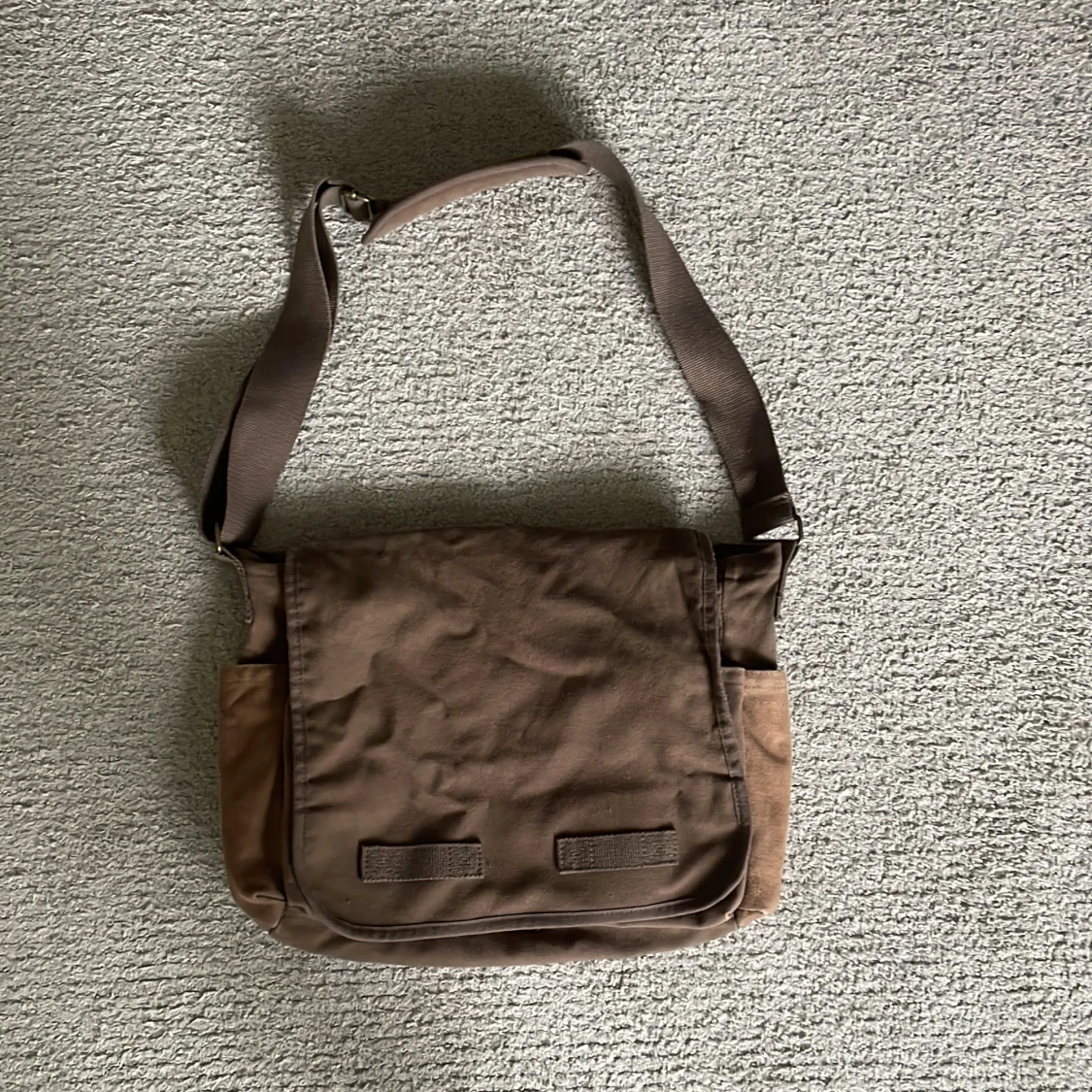 Messenger bag