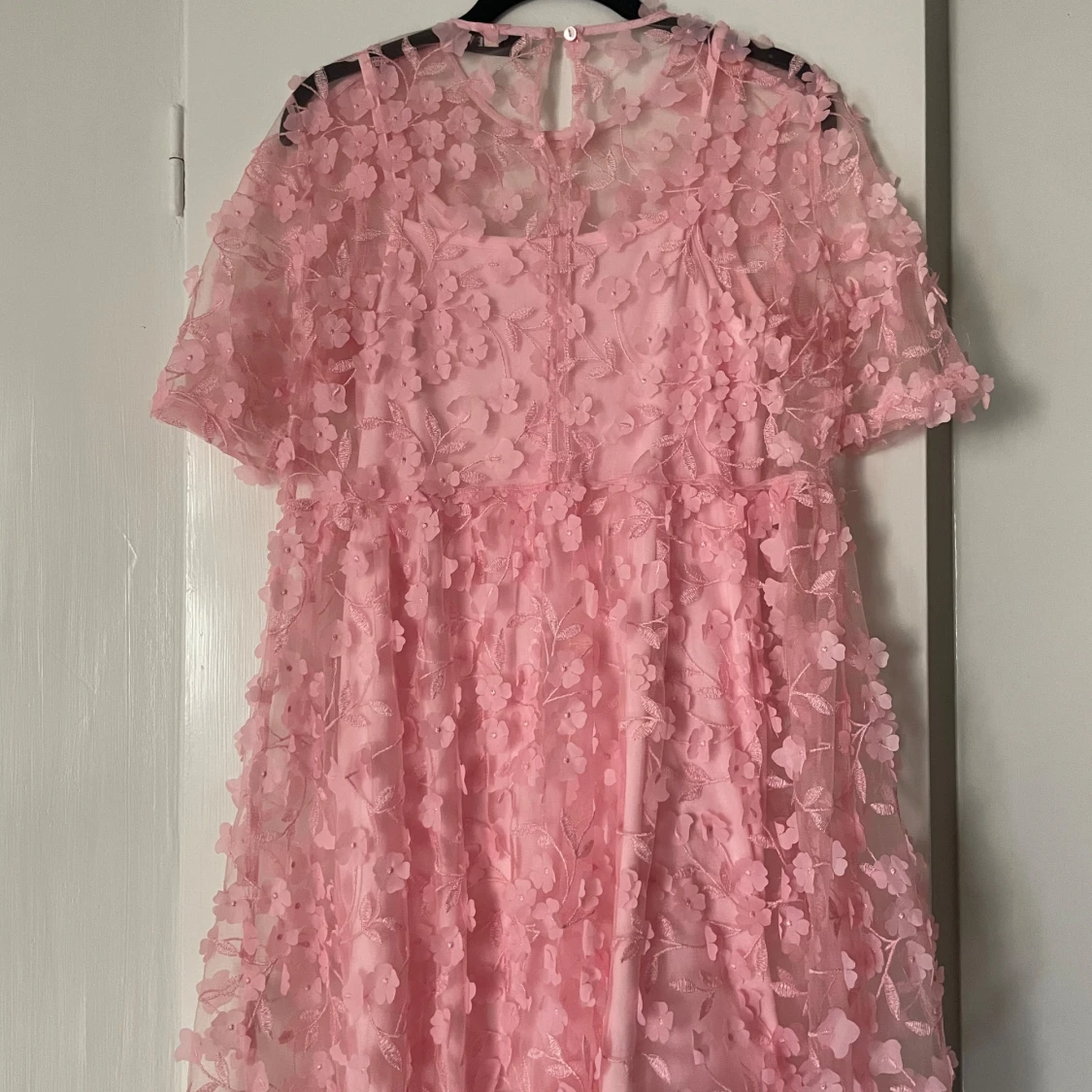 Rosa blommig klänning - 91