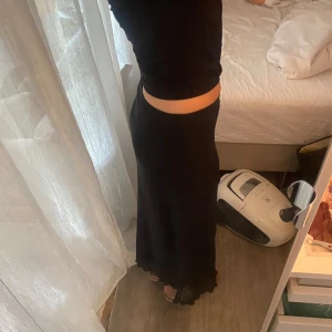 Långkjol - Långkjol med dubbla tyg🩷